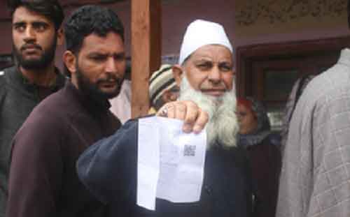 Polling peaceful in Srinagar Lok Sabha constituency, provisional figures indicate highest turnout since 1996