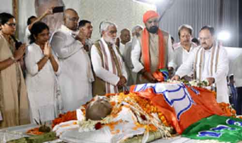 BJP chief Nadda pays homage to Sushil Modi, attends last rites