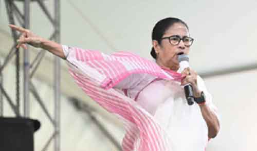 EC is a puppet acting at the behest of the ruling party: Mamata Banerjee