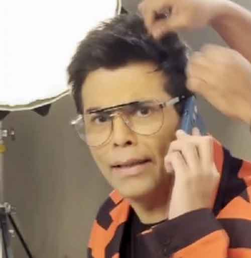 SRK gets friendship ultimatum from Karan Johar in leaked clip