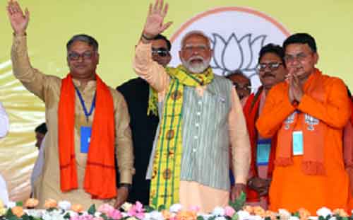 Bengal CM has crossed all limits by maligning saints of iconic institutions: PM Modi