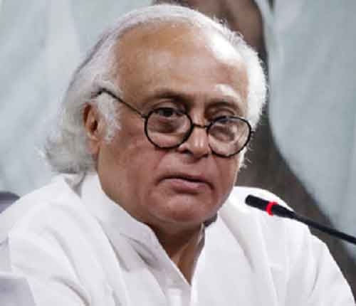 Jairam Ramesh opposes Lalu’s statement on religion-based reservation