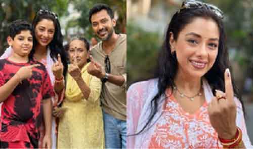Rupali Ganguly goes to vote with mother & brother; ‘family that votes together stays together’