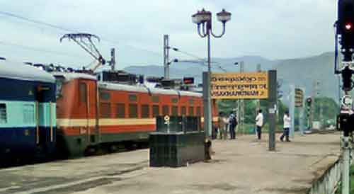 Train chugs out of Visahkapatnam station leaving behind two coaches