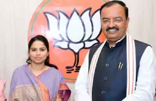 SP MLA meets Keshav Maurya, likely to join BJP