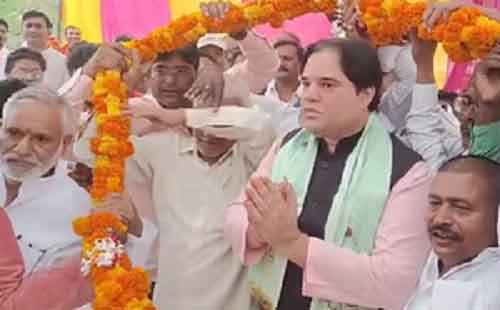 Varun Gandhi campaigns for mom Maneka in Sultanpur