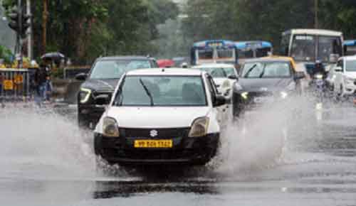 Cyclone Remal impact on Bengal: Widespread rainfall, red alert in two districts