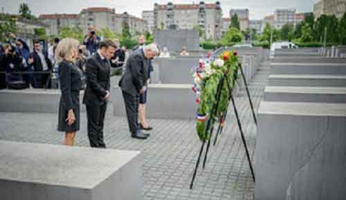 Macron visits memorial in Berlin for Jews murdered in the Holocaust