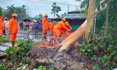 Cyclone Remal leaves four dead in Bengal