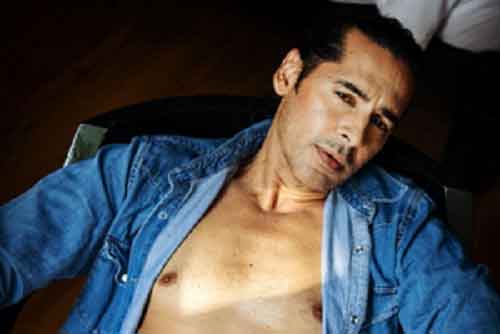 Dino Morea’s summer fitness secrets: 60 pc weight training, 30 pc cardio, 4-5 litres of water a day