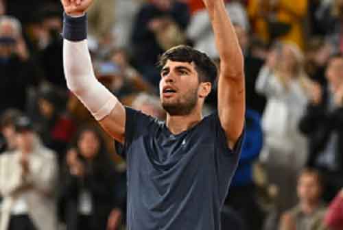 French Open: Alcaraz triumphs over Auger-Aliassime to set up Tsitsipas clash in QF