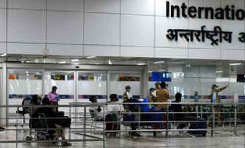 Man carried Aerodrome Entry permit ID of MP, say Customs on Tharoor’s aide smuggling case