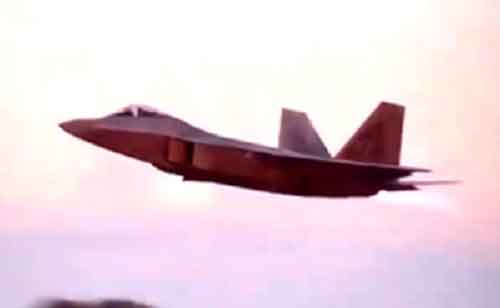 Two Japanese fighter jets make emergency landings