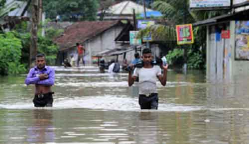 Sri Lankan cabinet calls for probe into recent floods, which killed 17