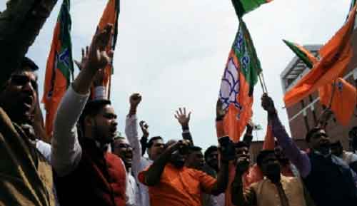 Delhi: BJP leading on 5 seats, INDIA bloc on two