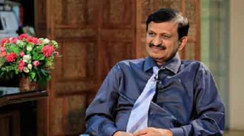 Deve Gowda’s son-in-law leads Shivakumar’s brother Suresh in Bengaluru Rural