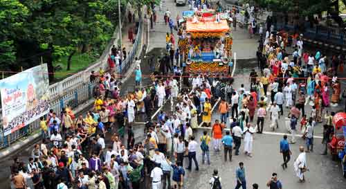 Gujarat: 1500 CCTV cameras to be installed for 15 km Jagannath Rath Yatra