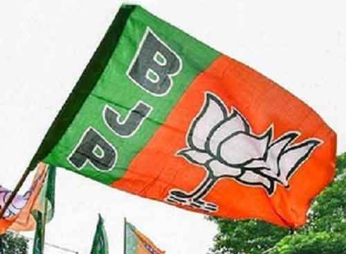 Lotus wilts in Ram’s Ayodhya, but blooms in Krishna’s abode