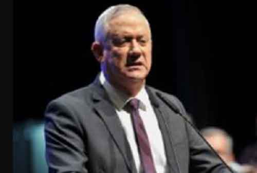 Israeli war cabinet member postpones resignation announcement following hostage rescue