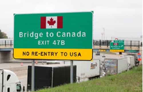 Canada’s border workers reach tentaive deal to avoid strike