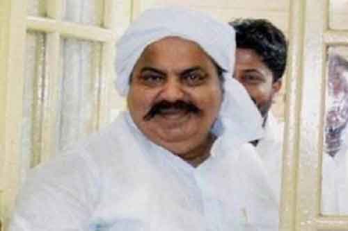 Police zeroes in on benami properties of Atiq Ahmad’s aides