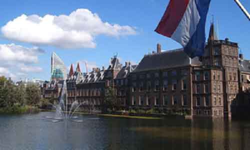Overcoming differences, Dutch coalition govt on the horizon