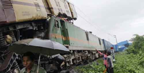 Bengal rail accident: PM Modi speaks to officials; Railway Minister to reach site