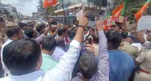 K’taka BJP protests against fuel price hike, says agitation to continue till prices reversed