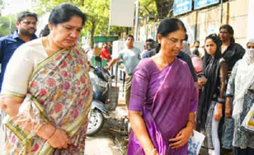 BRS leaders meet Kavitha in Tihar Jail