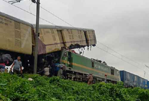 Bengal train mishap: Death toll rises to 11, child succumbs to injuries
