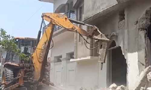 Atiq Ahmad’s sister-in-law’s house demolished in Prayagraj
