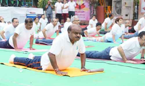 PM Modi’s IYD celebration in Kashmir will inspire a peaceful life: Kumaraswamy