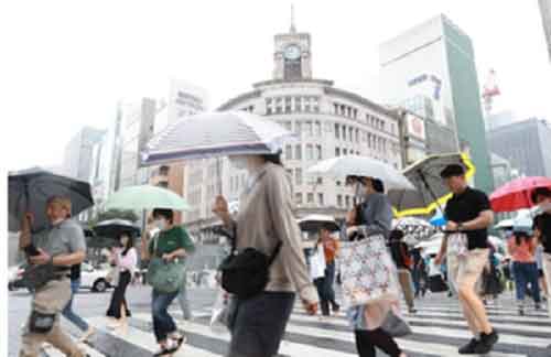 Rainy season starts in most parts of Japan