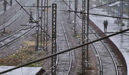 Centre fast-tracks Rs 5,879 crore worth new railway line projects in Maharashtra