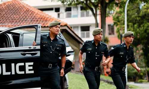 Singapore police investigate 528 for scam, illegal moneylending