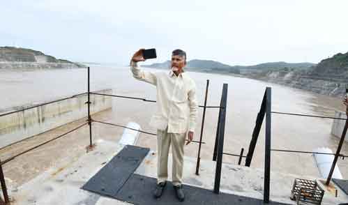 Andhra to rope in international experts to assess Polavaram’s status: CM Naidu