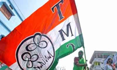 Bengal Assembly bypolls: Trinamool wins one seat, leading in other