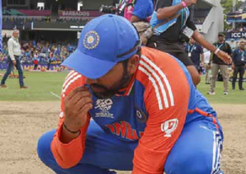 Rohit tastes Barbados pitch soil after T20 World Cup win; Wimbledon draws similarity with Djokovic