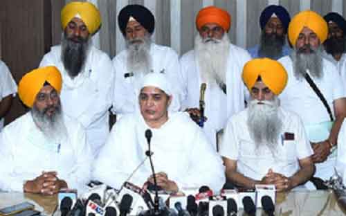 Rebel Akali leaders seek apology from Akal Takht Jathedar for sacrilege incidents