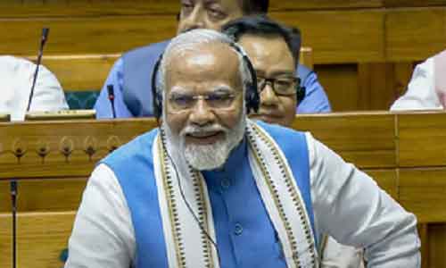 Not introspection, but interested in ‘Shirshashan’: PM Modi pokes fun at Cong, cites ‘Sholay’ dialogue