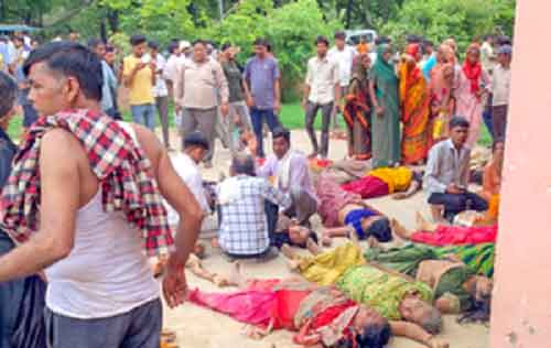 Akhilesh Yadav slams UP govt for Hathras tragedy