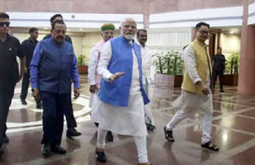 PM Modi confronts Congress: Whose agenda benefits from weakening armed forces?