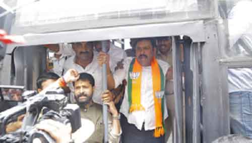 BJP leaders detained ahead of protest at CM’s residence in K’taka