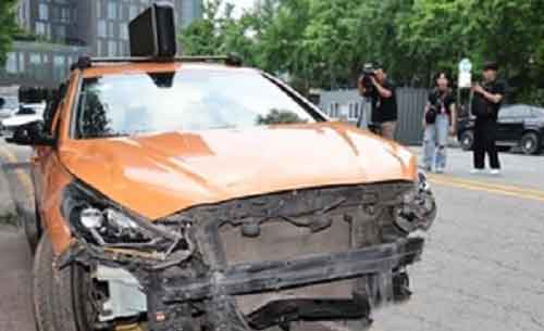 Three injured as taxi crashes into hospital in South Korea