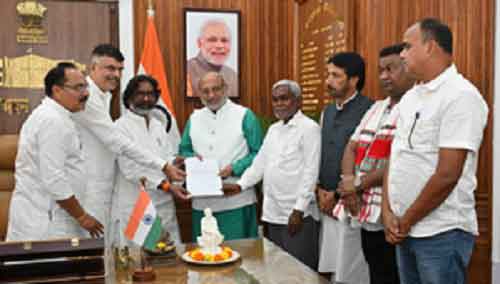 Champai Soren quits as Jharkhand CM, clears deck for Hemant Soren’s reinstatement