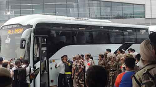 Weather god showers love as champs return home! Rohit & Co. receive hero’s welcome