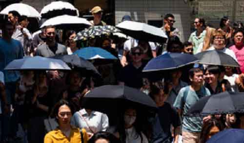 Six dead as heatstroke cases surge in Japan