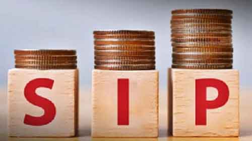 SIP investments hit Rs 21,262 crore in June, mutual fund industry at record Rs 61.15 lakh crore