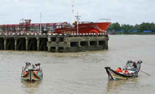 Eight missing in Myanmar ferry accident