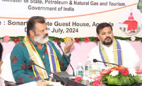 Centre focusing schemes on spiritual, adventure tourism: MoS Suresh Gopi